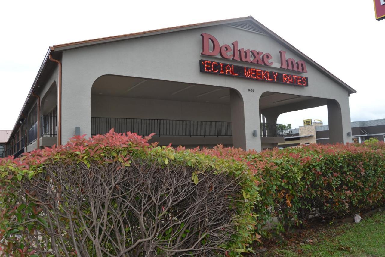 Deluxe Inn Irving Exterior foto
